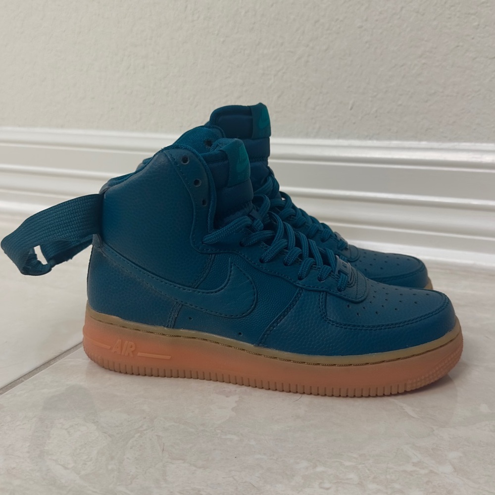 Nike Air Force 1 High SE Midnight Turquoise Sneaker